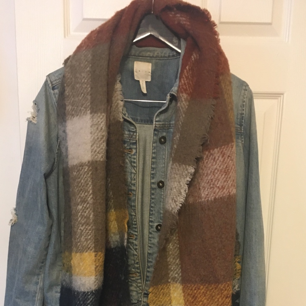 Absolutely Gigantic Stadium/Blanket Scarf - Picture 1 of 6